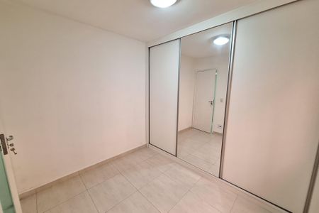 Quarto de apartamento para alugar com 2 quartos, 60m² em Jardim Primavera, Duque de Caxias
