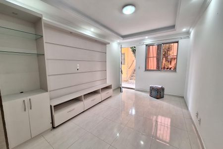 Sala de apartamento para alugar com 2 quartos, 60m² em Jardim Primavera, Duque de Caxias