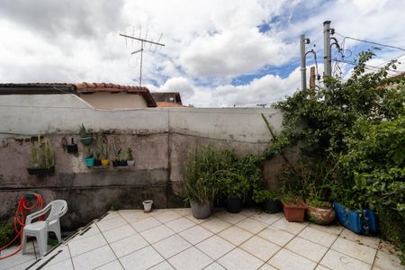 Casa para alugar com 302m², 3 quartos e 4 vagasQuintal