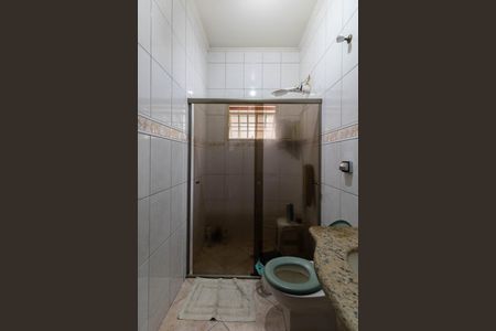 Casa para alugar com 302m², 3 quartos e 4 vagasBanheiro