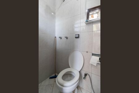 Casa para alugar com 302m², 3 quartos e 4 vagasBanheiro Externo 