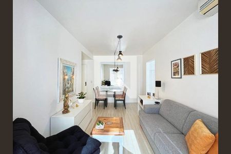 Sala de apartamento à venda com 1 quarto, 42m² em Rio Branco, Porto Alegre