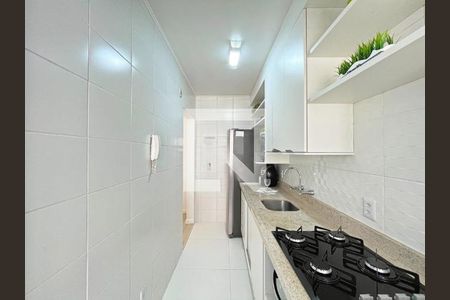 Apartamento à venda com 42m², 1 quarto e 1 vagaCozinha