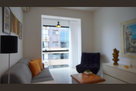 Sala de apartamento à venda com 1 quarto, 42m² em Rio Branco, Porto Alegre
