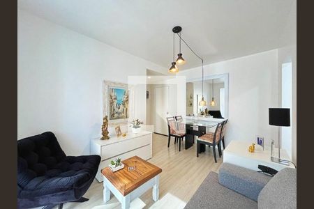 Apartamento à venda com 42m², 1 quarto e 1 vagaSala