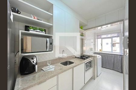Apartamento à venda com 42m², 1 quarto e 1 vagaCozinha