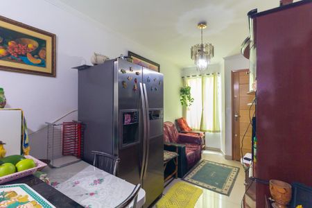 Apartamento à venda com 80m², 2 quartos e 1 vaga Apartamento à venda com 80m², 2 quartos e 1 vagaSala