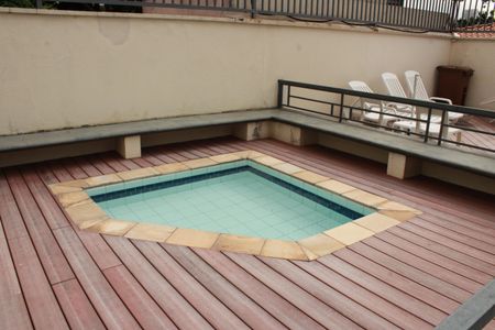 Apartamento para alugar com 49m², 2 quartos e 1 vagaPiscina