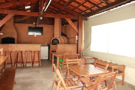 Apartamento para alugar com 49m², 2 quartos e 1 vagaÁrea comum - Churrasqueira