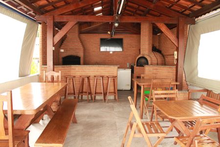 Apartamento para alugar com 49m², 2 quartos e 1 vagaÁrea comum - Churrasqueira