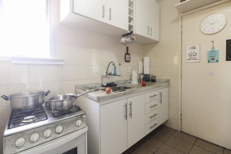 Apartamento à venda com 73m², 3 quartos e sem vagaCozinha 