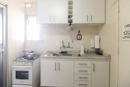 Apartamento à venda com 73m², 3 quartos e sem vagaCozinha 