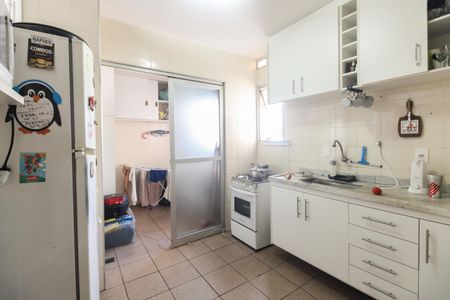 Apartamento à venda com 73m², 3 quartos e sem vagaCozinha 