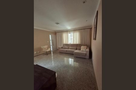 Casa à venda com 4 quartos, 195m² em Vila Constança, São Paulo