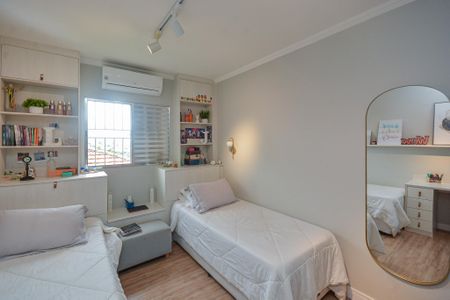 Casa à venda com 3 quartos, 168m² em Jardim Satelite, São Paulo