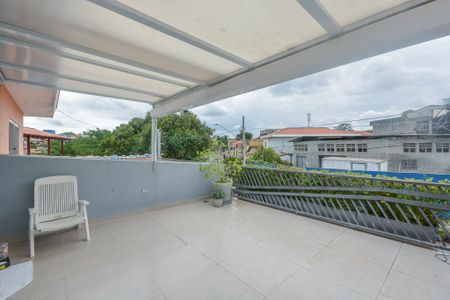 Casa à venda com 168m², 3 quartos e 2 vagas