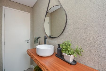 Casa à venda com 168m², 3 quartos e 2 vagas