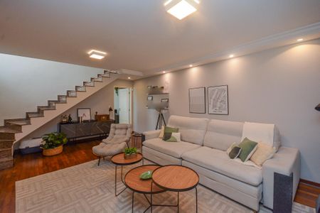 Casa à venda com 3 quartos, 168m² em Jardim Satelite, São Paulo