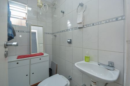 Casa à venda com 168m², 3 quartos e 2 vagas