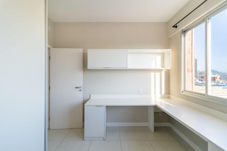 Quarto 1 de apartamento para alugar com 2 quartos, 75m² em Centro, Florianópolis