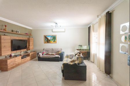 Sala de casa para alugar com 3 quartos, 200m² em Parque Residencial Vila União, Campinas