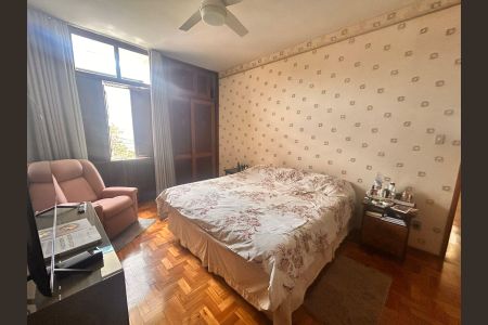 Casa para alugar com 322m², 5 quartos e 4 vagasQuarto