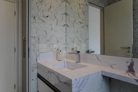 Apartamento para alugar com 242m², 3 quartos e 3 vagasBanheiro - Quarto 3 - Suíte