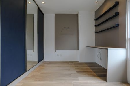 Apartamento para alugar com 242m², 3 quartos e 3 vagasQuarto 2 - Suíte
