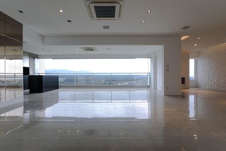 Sala de apartamento para alugar com 3 quartos, 242m² em Socorro, Mogi das Cruzes