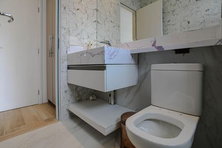 Apartamento para alugar com 242m², 3 quartos e 3 vagasBanheiro - Quarto 3 - Suíte