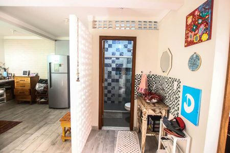 Casa de condomínio para alugar com 470m², 5 quartos e 2 vagasBanheiro do Quarto 3