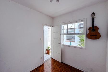 Casa para alugar com 120m², 2 quartos e 1 vagaQuarto de Serviço