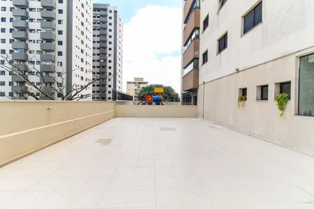 Apartamento para alugar com 66m², 2 quartos e 1 vagaSalão de festas - Área externa