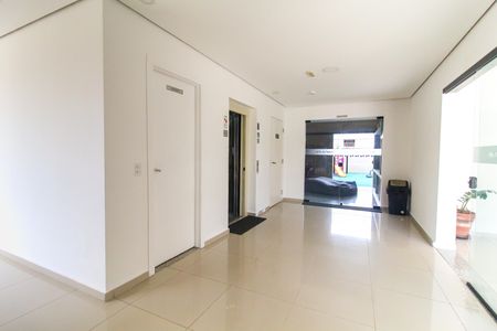 Apartamento para alugar com 66m², 2 quartos e 1 vagaHall