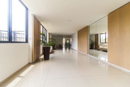 Apartamento para alugar com 66m², 2 quartos e 1 vagaHall