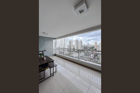 Apartamento à venda com 103m², 3 quartos e 2 vagasVaranda da Sala