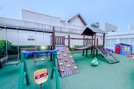 Apartamento à venda com 103m², 3 quartos e 2 vagasÁrea comum - Playground