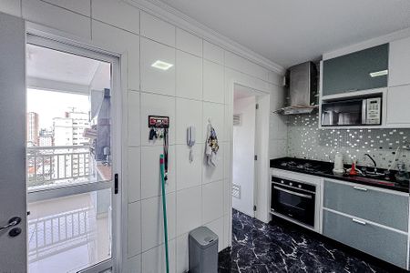 Apartamento à venda com 103m², 3 quartos e 2 vagasCozinha