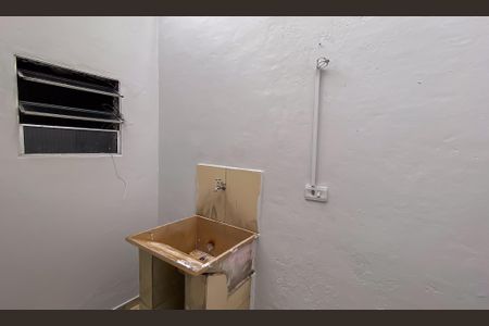 Casa para alugar com 38m², 1 quarto e sem vaga Casa para alugar com 38m², 1 quarto e sem vagaÁrea de Serviço