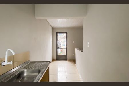 Casa para alugar com 38m², 1 quarto e sem vaga Casa para alugar com 38m², 1 quarto e sem vagaCozinha