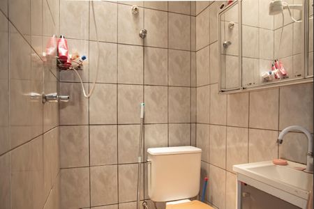 Casa à venda com 80m², 2 quartos e 3 vagasBanheiro 1