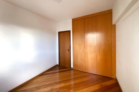 Apartamento para alugar com 110m², 2 quartos e 2 vagasQuarto 2