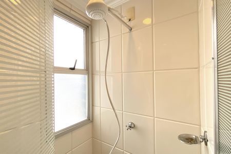 Apartamento para alugar com 110m², 2 quartos e 2 vagasBanheiro