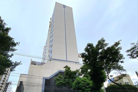 Apartamento para alugar com 110m², 2 quartos e 2 vagasFachada