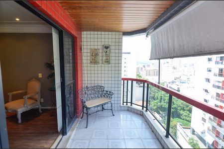 Apartamento à venda com 145m², 4 quartos e 3 vagas Apartamento à venda com 145m², 4 quartos e 3 vagasSala