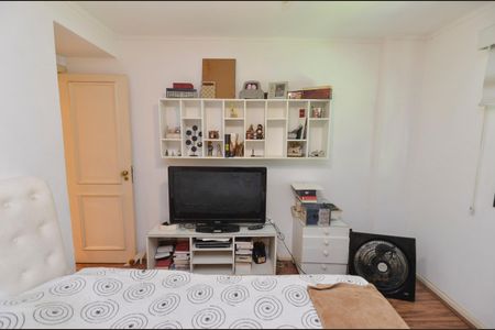 Apartamento à venda com 145m², 4 quartos e 3 vagas Apartamento à venda com 145m², 4 quartos e 3 vagasQuarto 1