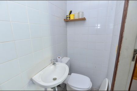 Apartamento à venda com 145m², 4 quartos e 3 vagas Apartamento à venda com 145m², 4 quartos e 3 vagasBanheiro de Serviço