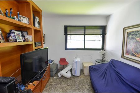 Apartamento à venda com 145m², 4 quartos e 3 vagas Apartamento à venda com 145m², 4 quartos e 3 vagasQuarto 3