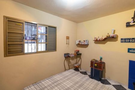 Casa à venda com 78m², 3 quartos e 2 vagasQuarto 1