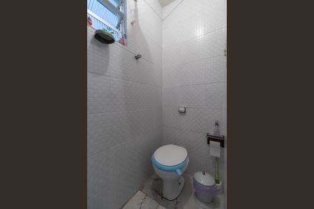 Casa à venda com 78m², 3 quartos e 2 vagasBanheiro Externo